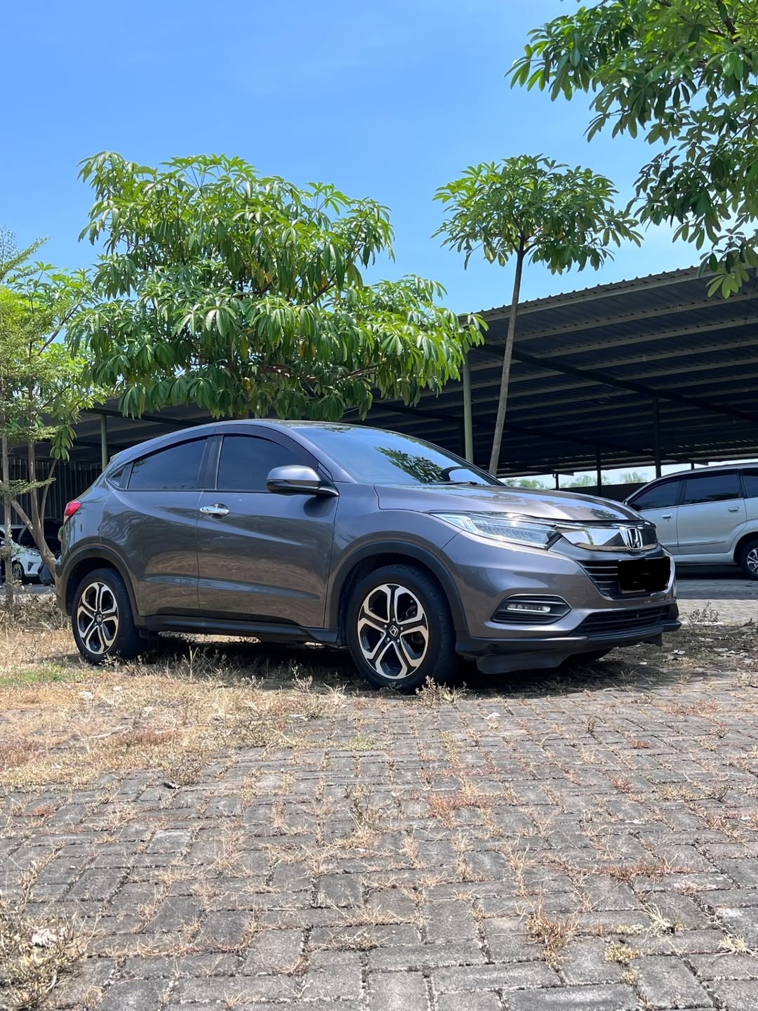 Honda HRV RU 1.5 E PLUSS CVT CKD