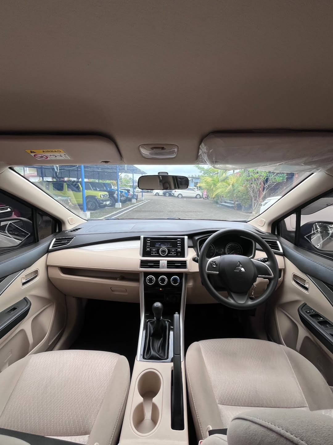 Mitsubishi Xpander 1.5 EXCEED