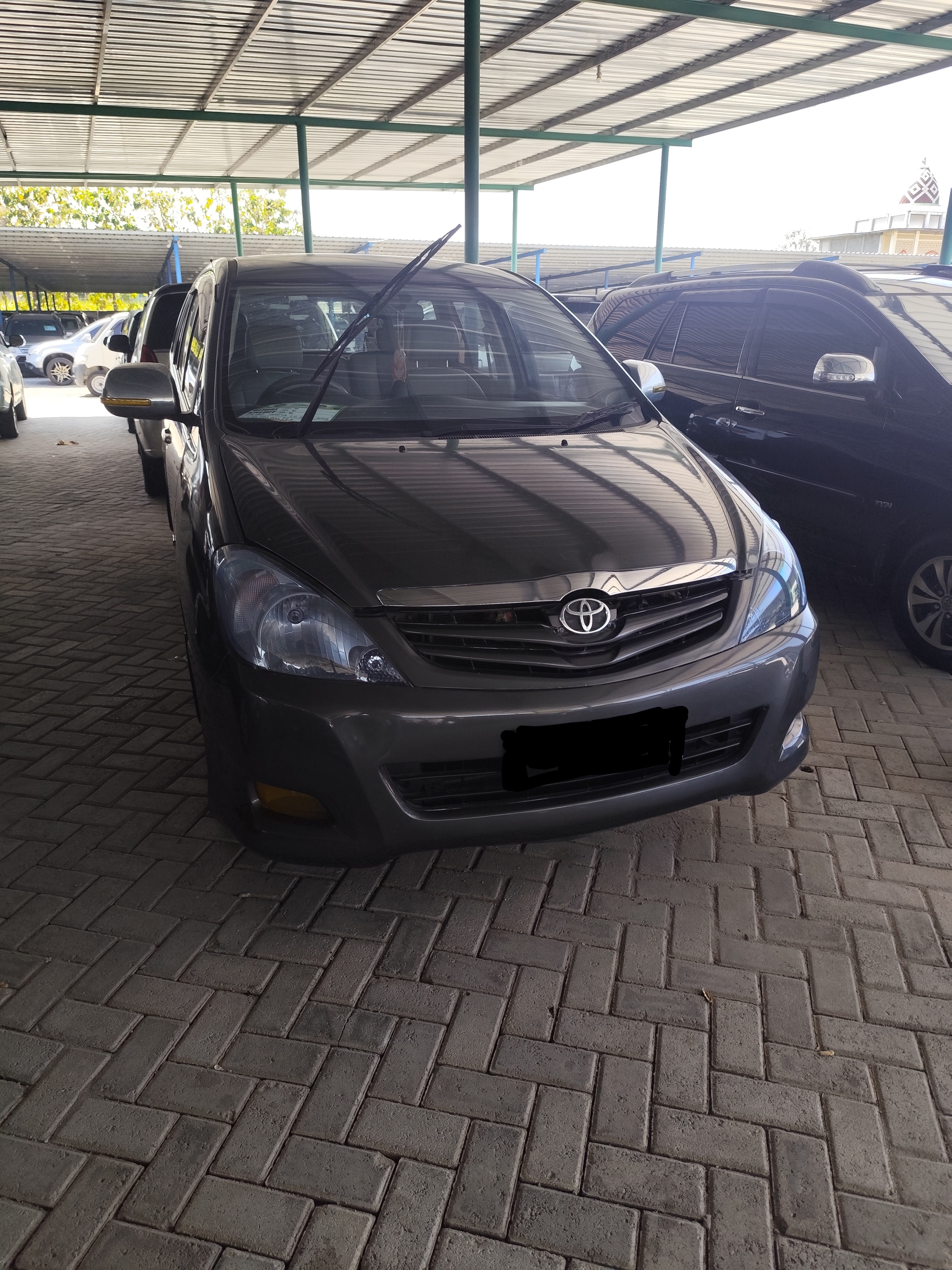 Toyota Kijang Innova G