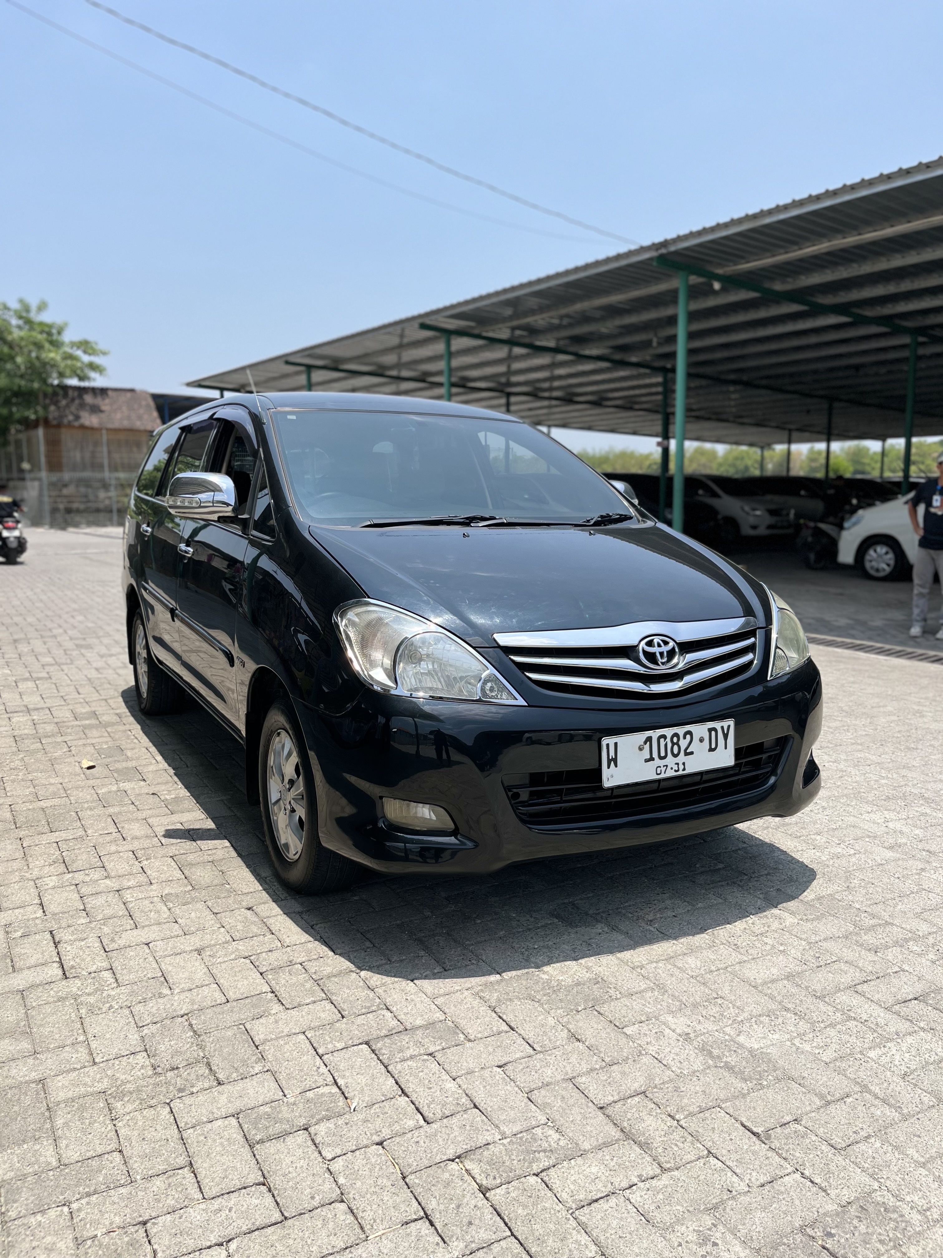 TOYOTA KIJANG INNOVA G