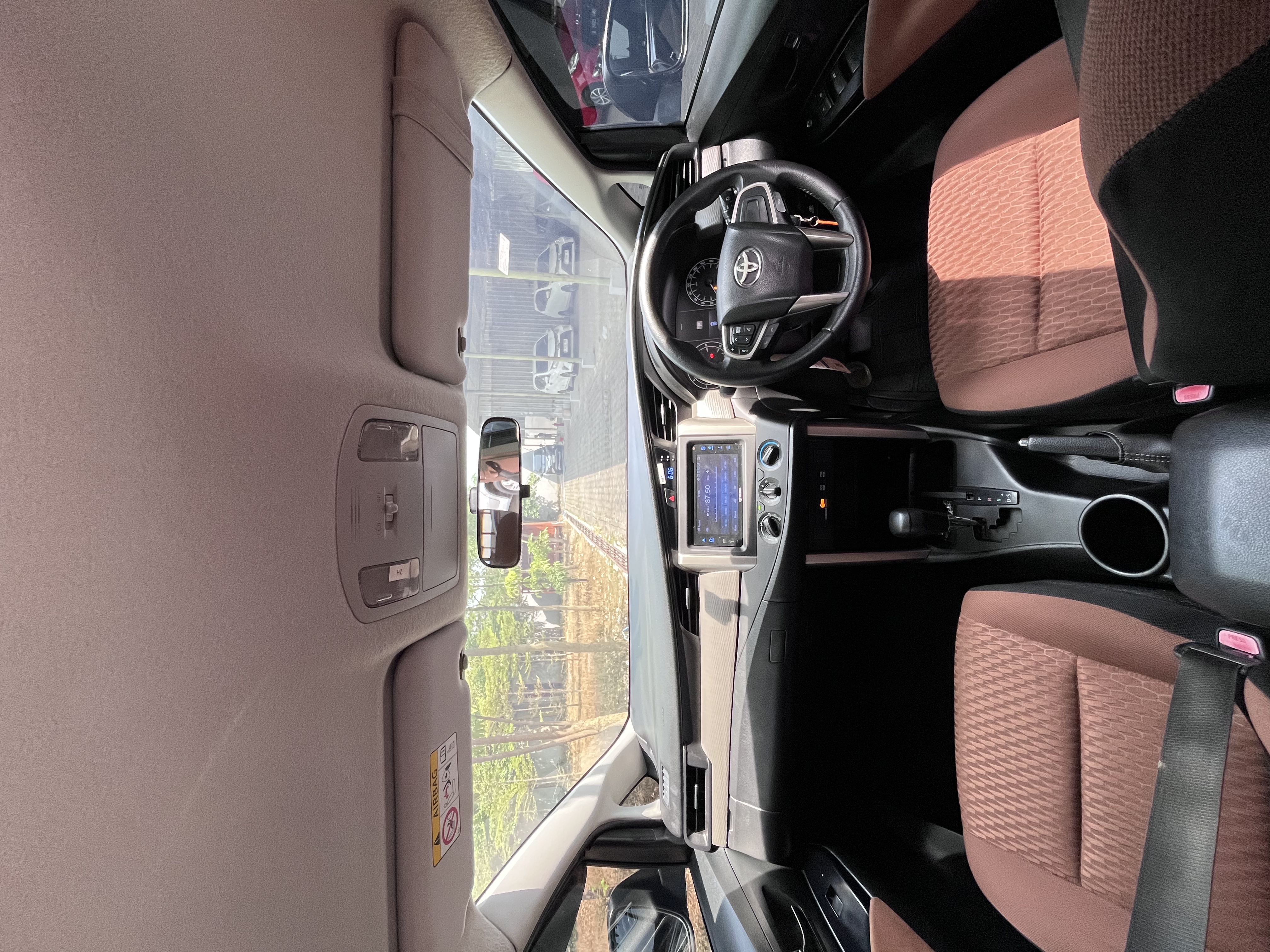 Toyota Kijang Innova 2.4 G